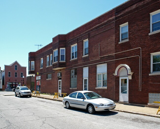 1423 119th St in Whiting, IN - Building Photo - Building Photo