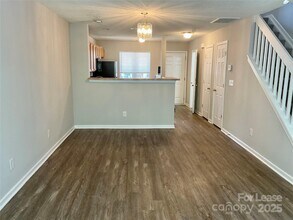 130 Mangum Cir in Mooresville, NC - Building Photo - Building Photo