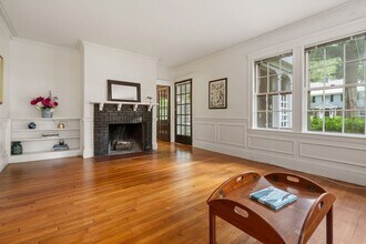 81 Avalon Rd in Waban, MA - Building Photo - Building Photo