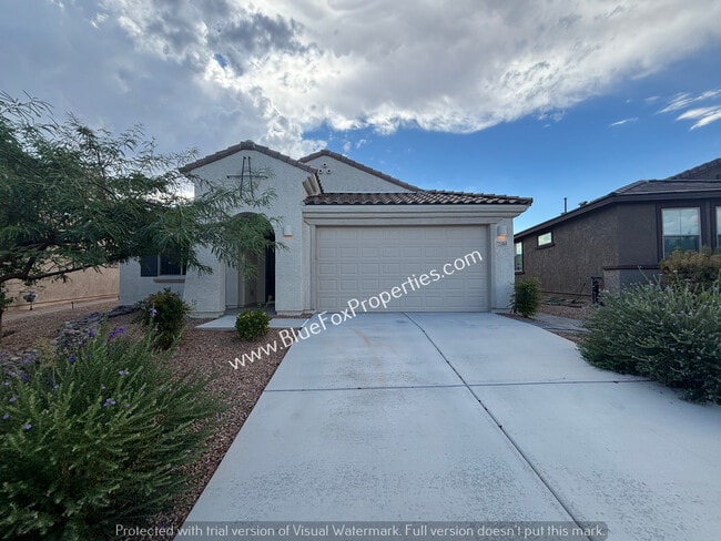 property at 13384 E Knipe Pl