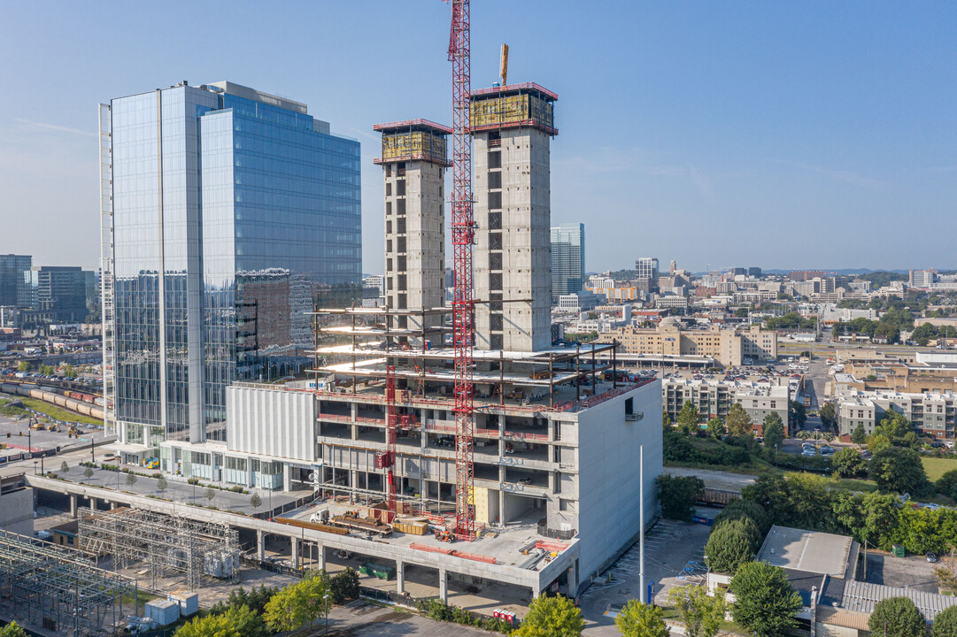 1919 N in Nashville, TN - Building Photo