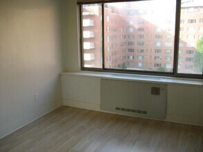 1111 Arlington in Arlington, VA - Building Photo - Building Photo
