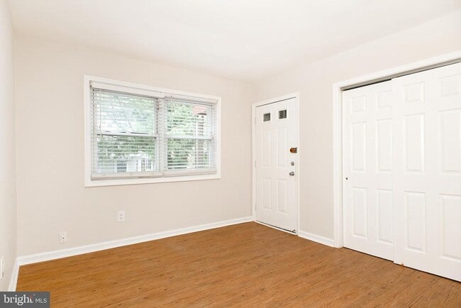 property at 21 Lafayette Ave