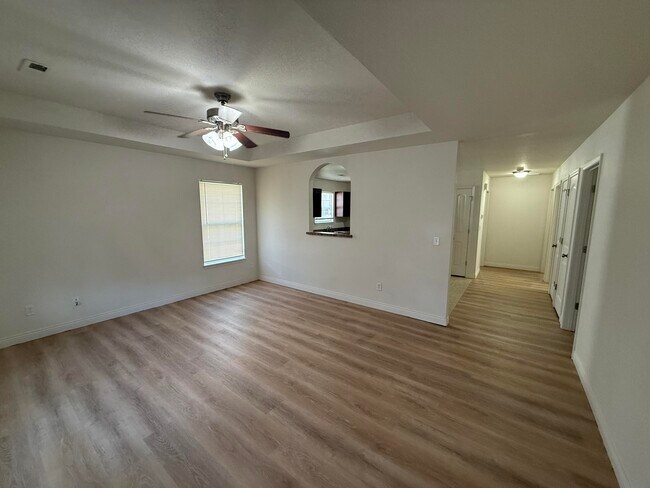 7382 Noah Ct in Columbia, MO - Building Photo - Building Photo