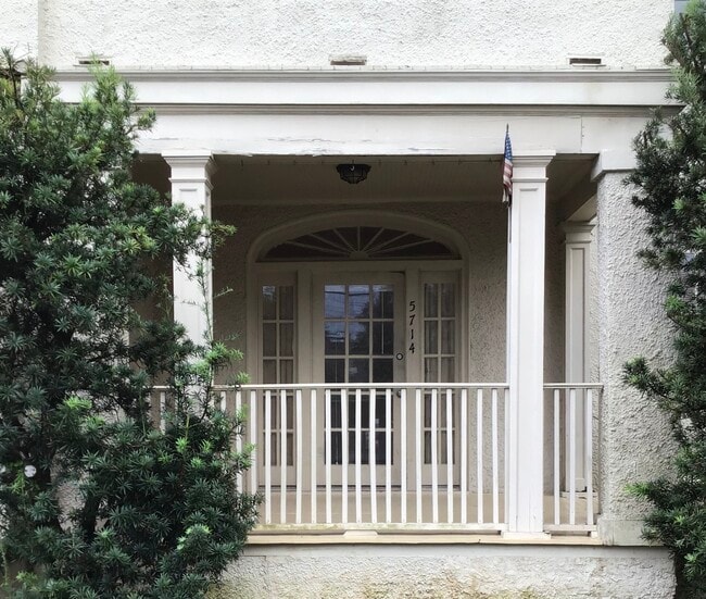5714 Willow St, Unit 1st floor in New Orleans, LA - Foto de edificio - Building Photo