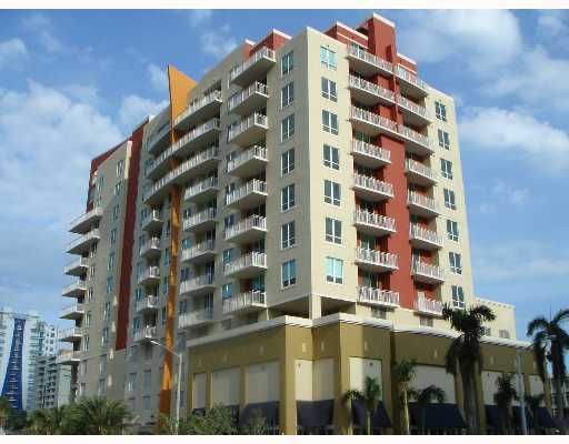 Edgewater Lofts in Miami, FL - Building Photo