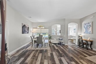 7 Woodfield Dr in Palm Coast, FL - Foto de edificio - Building Photo