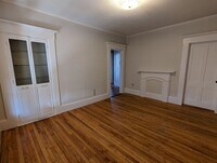 72 N State St photo'