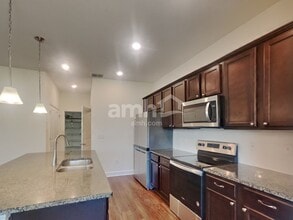 920 Walden Pond Dr in Plant City, FL - Building Photo - Building Photo