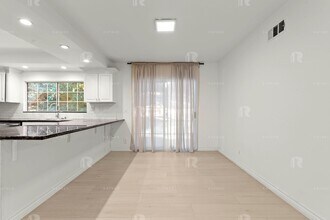 3388 Coy Dr in Los Angeles, CA - Building Photo - Building Photo