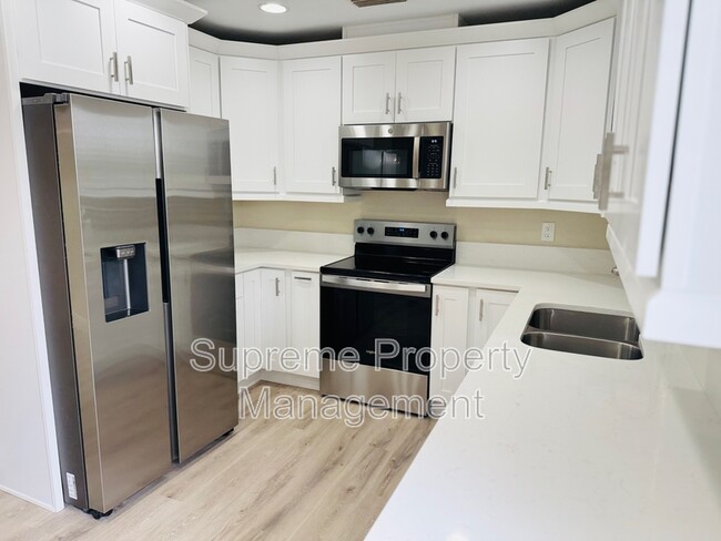 property at 3895 Maple St NE