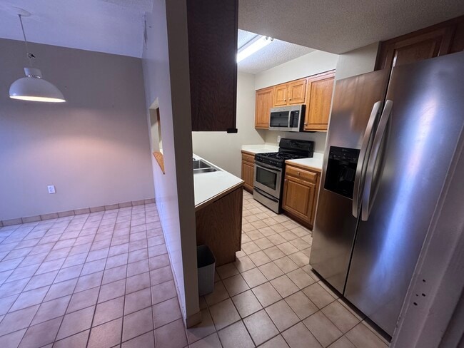 147 Kelton St, Unit 715 in Boston, MA - Foto de edificio - Building Photo