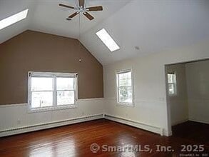 21 Treadway Ave in Norwich, CT - Building Photo - Building Photo