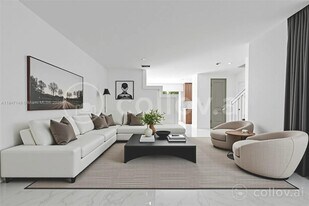 2350 SW 86th Way in Miramar, FL - Building Photo