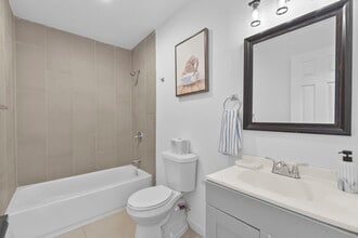 5530 Malmedy Rd in Houston, TX - Building Photo - Building Photo