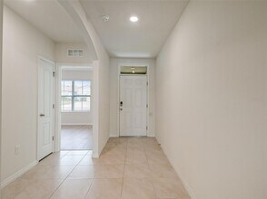 3630 Caspian St in Leesburg, FL - Foto de edificio - Building Photo