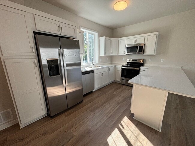 property at 711 10th Ave N