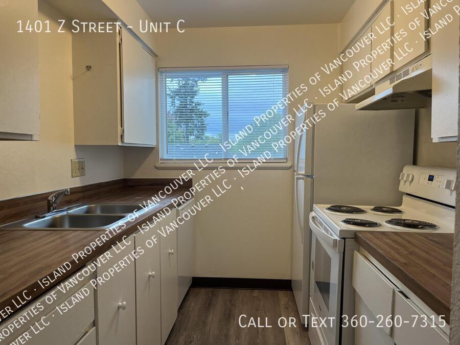 1401 Z St in Vancouver, WA - Building Photo