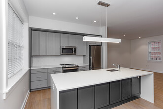 35th Street Residences in Washington, DC - Building Photo - Interior Photo