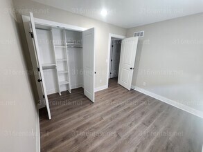 5258 N Plumthicket St in Wichita, KS - Building Photo - Building Photo
