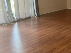 2301 Beau Monde Blvd in Lisle, IL - Building Photo - Building Photo