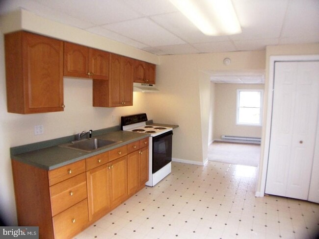 1643 Rockwell Rd in Abington, PA - Building Photo - Building Photo