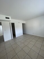 2926 NW 55th Ave in Lauderhill, FL - Building Photo