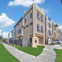 2301 Couch St in Houston, TX - Building Photo