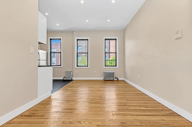 property at 8 Cook St