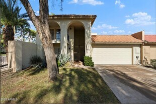 7802 E MacKenzie Dr in Scottsdale, AZ - Building Photo