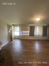 2902 Vine St in South Bend, IN - Building Photo - Building Photo