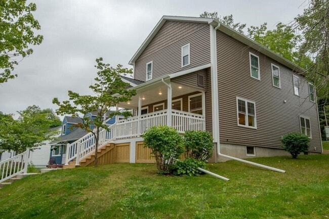 property at 294 W 2nd St