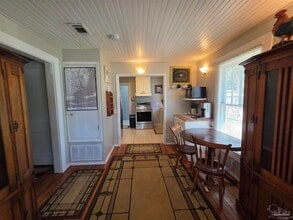 430 S 1st St in Pensacola, FL - Foto de edificio - Building Photo