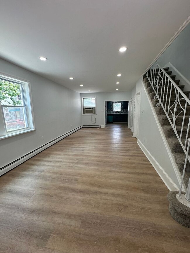 44 Schappet Terrace in Lansdowne, PA - Building Photo - Building Photo