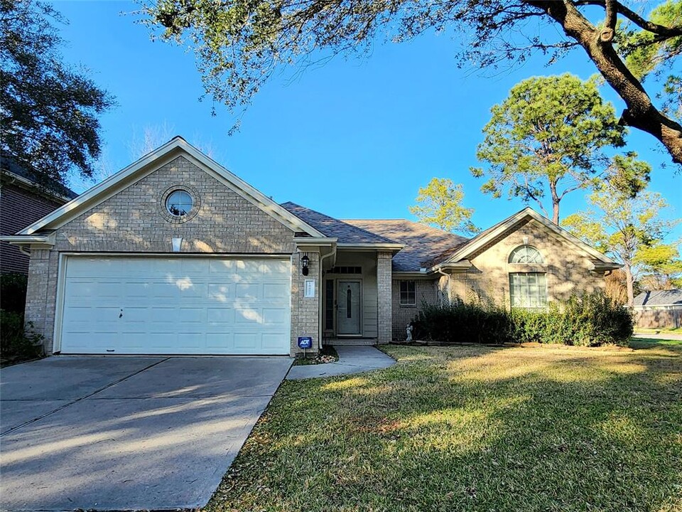 18402 Cobblestone Dr in Cypress, TX - Building Photo