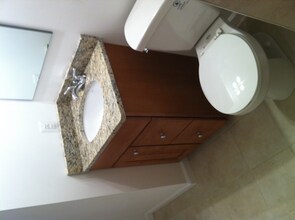 1629 L St NE in Washington, DC - Building Photo - Building Photo