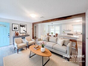 324 Laurel Ln in Stockbridge, GA - Building Photo - Building Photo