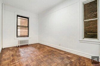 NO FEE Two Bed on Upper East Side! Won't S in New York, NY - Building Photo - Building Photo