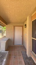 8740 Cremona Dr in Las Vegas, NV - Building Photo - Building Photo
