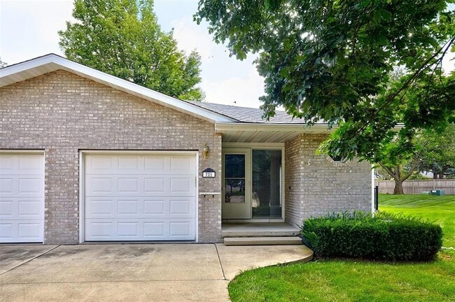 property at 721 N 6th St