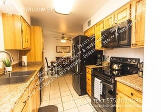 1253 N Willow St in Las Cruces, NM - Building Photo - Building Photo