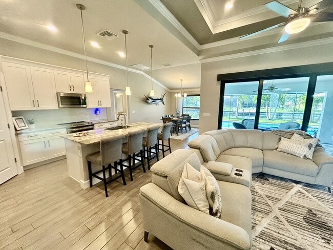 1410 SW 12th Terrace in Cape Coral, FL - Building Photo - Building Photo