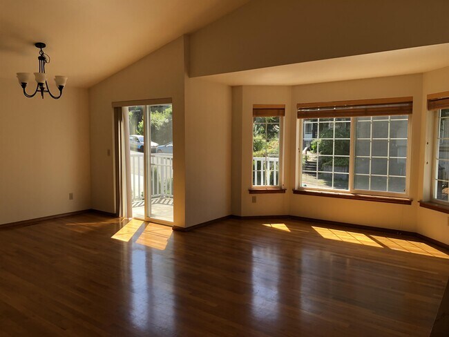 2334 NE 94th St in Seattle, WA - Building Photo - Building Photo