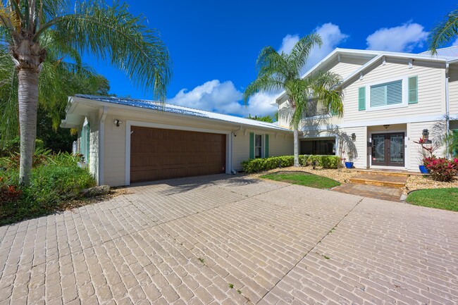 1130 John Anderson Dr in Ormond Beach, FL - Building Photo - Building Photo