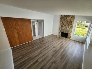 702 N Paulina Ave, Unit A in Redondo Beach, CA - Foto de edificio - Building Photo
