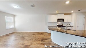 22018 Backspin in San Antonio, TX - Building Photo