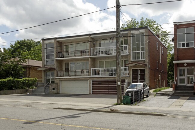 286-288 Wilmington Ave in Toronto, ON - Building Photo - Primary Photo