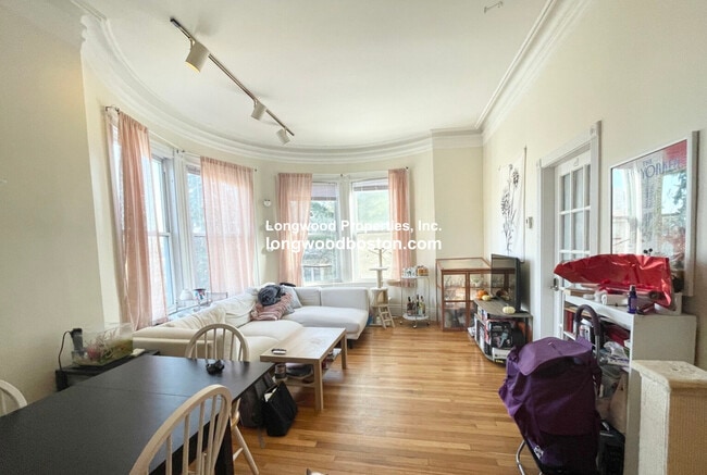775 Parker St, Unit 1