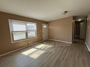 1400 Hagerman Dr in Dayton, OH - Building Photo - Building Photo