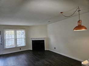 116 St Andrews Ln in Chapel Hill, NC - Building Photo - Building Photo